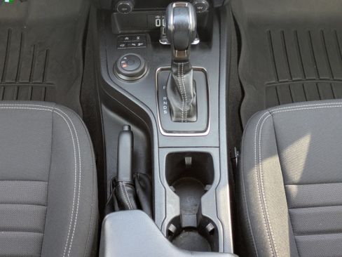 Used 2021 Ford Ranger XLT w/ Equipment Group 301A Mid image 6