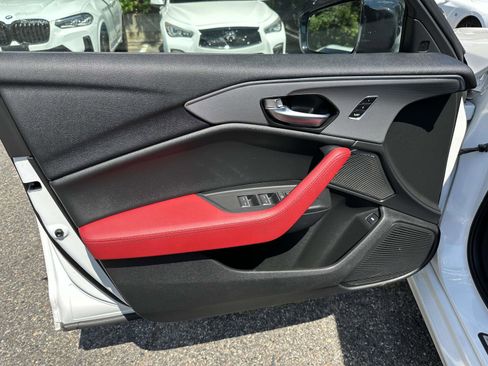 Used 2023 Acura TLX Type S image 11