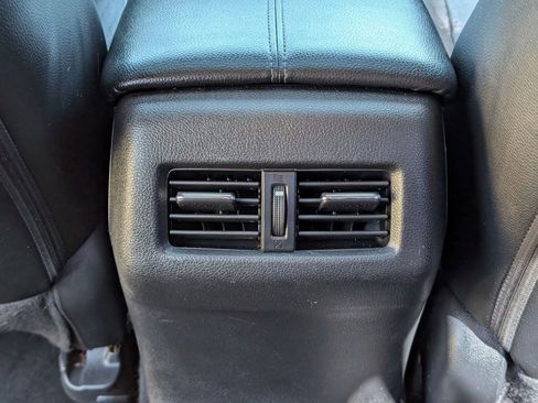 Used 2016 Honda Accord EX-L image 36