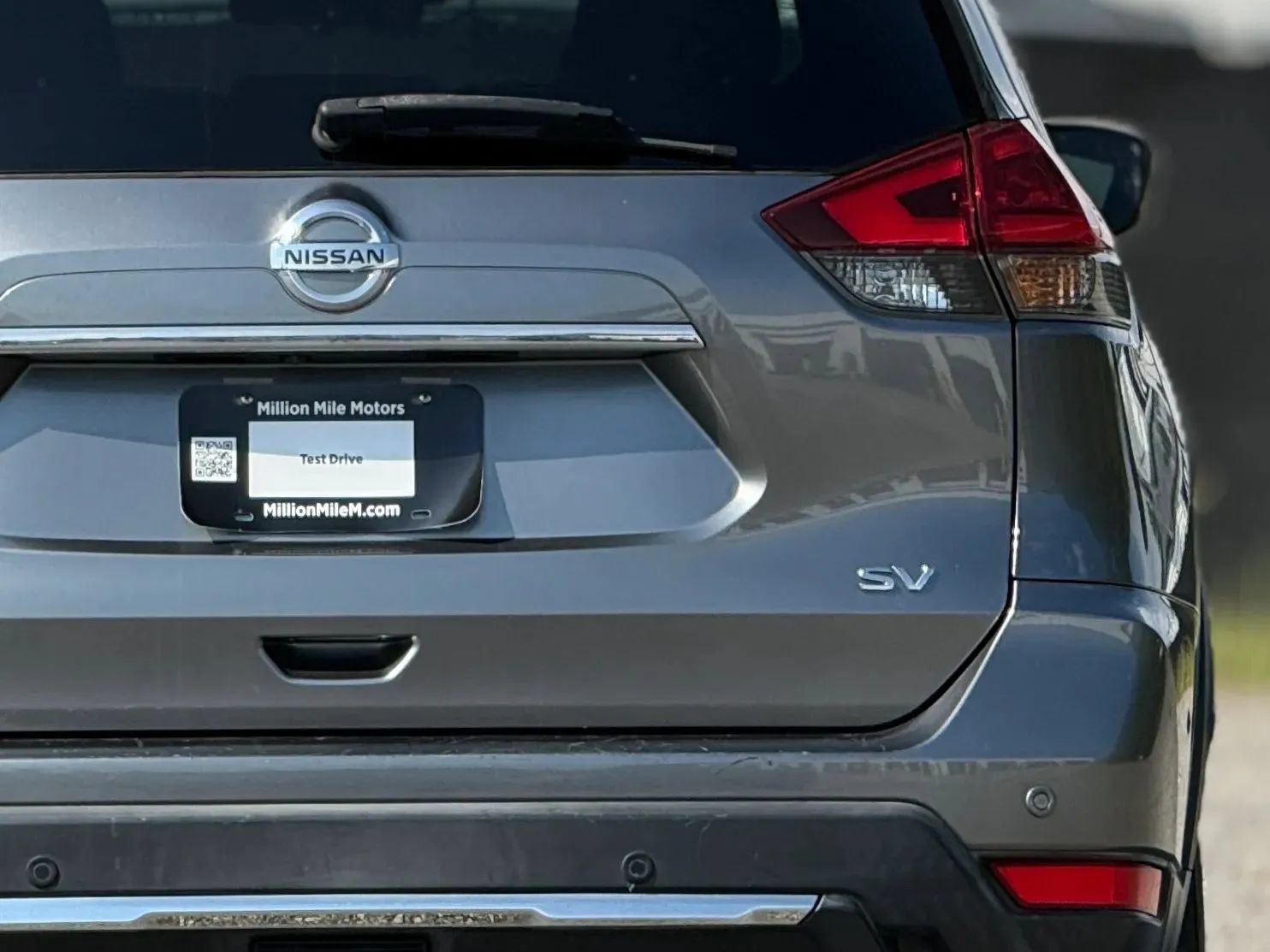 Used 2019 Nissan Rogue SV FWD image 14