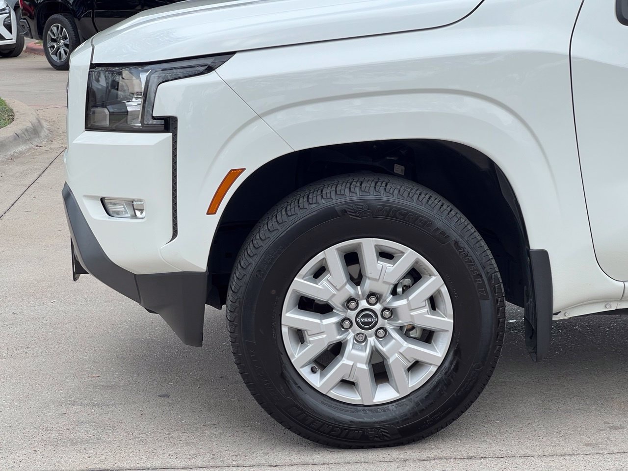 Used 2024 Nissan Frontier SV w/ SV Convenience Package RWD image 24