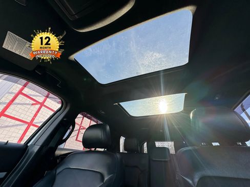 Used 2017 Ford Explorer XLT w/ Equipment Group 202A image 40