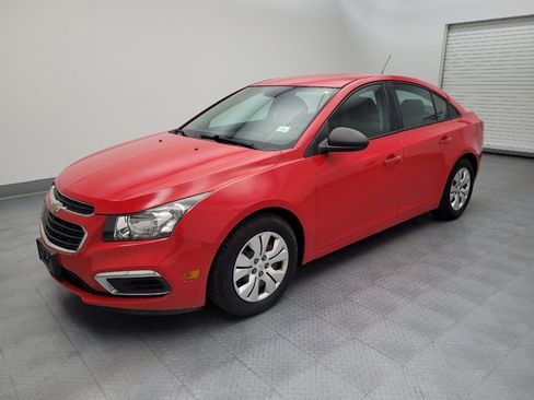 Used 2016 Chevrolet Cruze LS FWD image 2