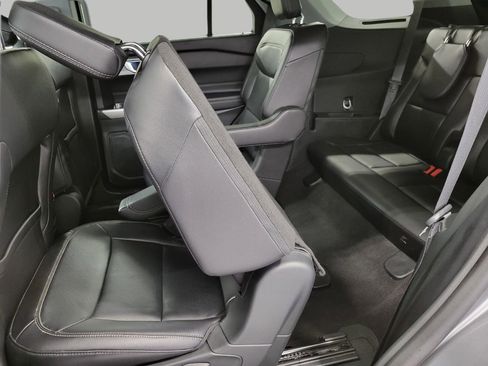 Used 2023 Ford Explorer Limited w/ Equipment Group 301A image 22