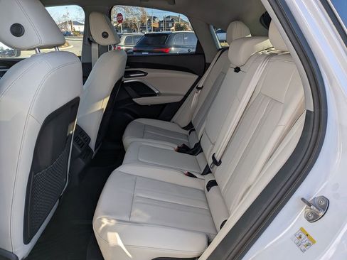 New 2025 Audi Q5 Premium Plus image 14