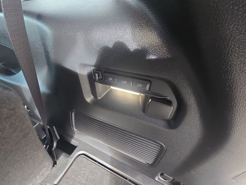 Used 2022 Ford Explorer ST w/ Equipment Group 401A image 23