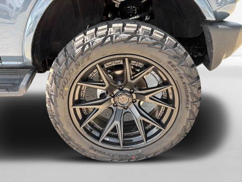 Used 2025 Ford Bronco Outer Banks AWD/4WD image 10