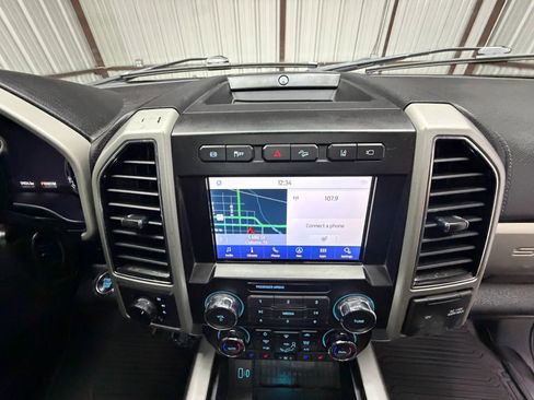 Used 2021 Ford F350 Lariat w/ Lariat Ultimate Package AWD/4WD image 17