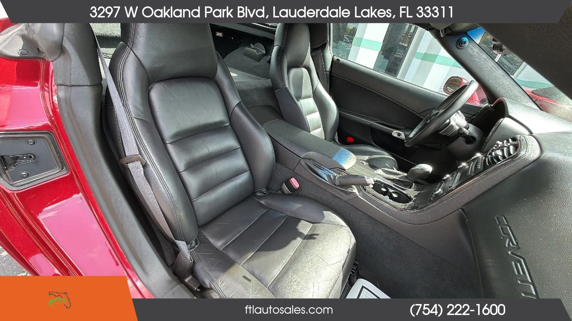 Used 2010 Chevrolet Corvette Coupe w/ 1LT RWD image 19