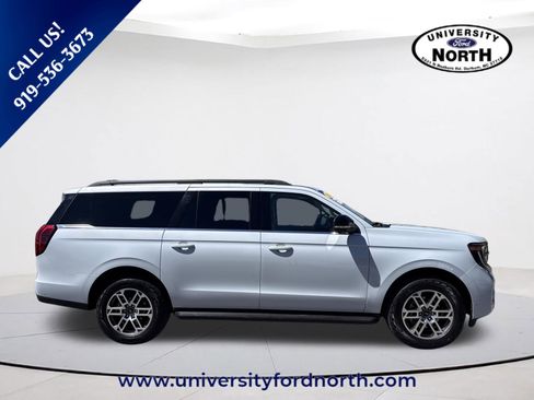 Used 2025 Ford Expedition Max Active image 8