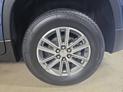 Certified 2023 Chevrolet Traverse LT AWD/4WD image 41