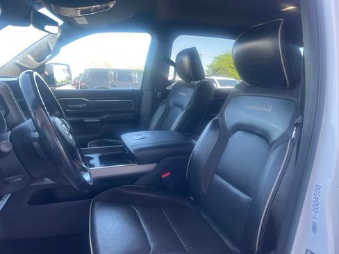 Used 2023 RAM 1500 Laramie AWD/4WD image 23