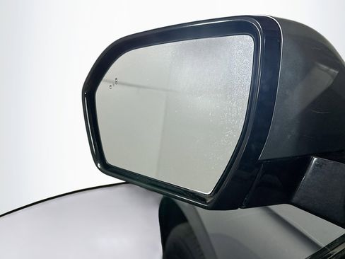 Used 2024 Ford Expedition XLT image 16