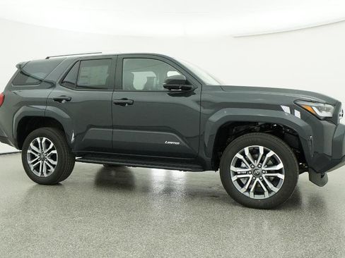 New 2025 Toyota 4Runner Limited image 28