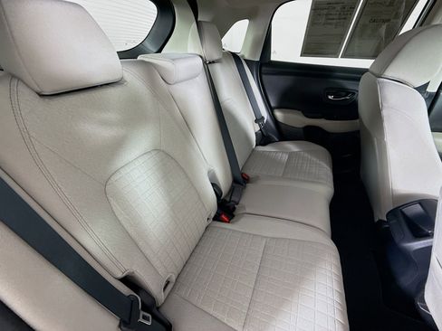 Certified 2026 Honda HR-V LX image 32