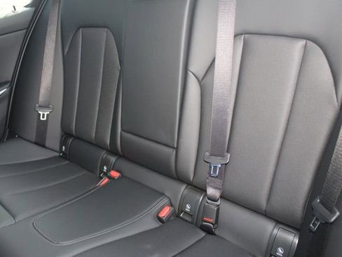 New 2026 BMW 330i xDrive Sedan w/ Premium Package image 22