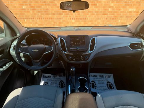 Used 2019 Chevrolet Equinox LS image 14