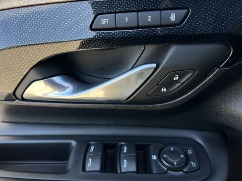 Used 2024 GMC Terrain AT4 image 22