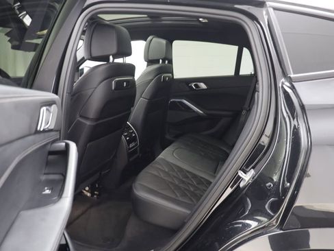 Used 2024 BMW X6 xDrive40i w/ Premium Package AWD/4WD image 13
