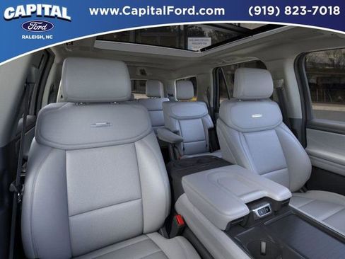 New 2025 Ford Expedition Platinum w/ Driver's Package image 10