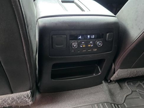 Used 2020 Chevrolet Tahoe LT AWD/4WD image 12