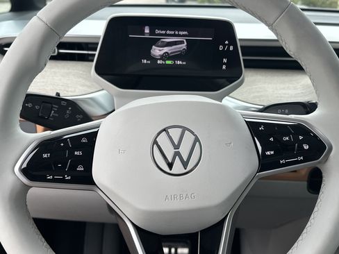 New 2025 Volkswagen ID. Buzz 1st Edition image 11
