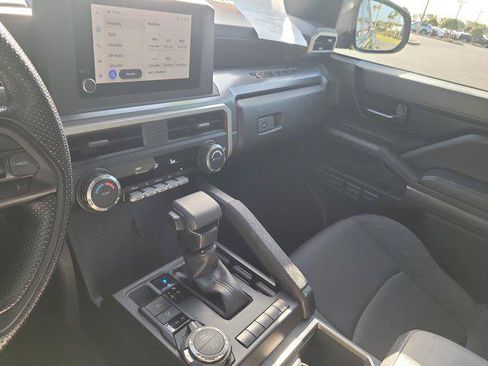 Certified 2024 Toyota Tacoma SR5 AWD/4WD image 20