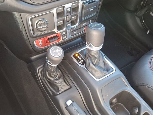 New 2026 Jeep Gladiator Rubicon image 10