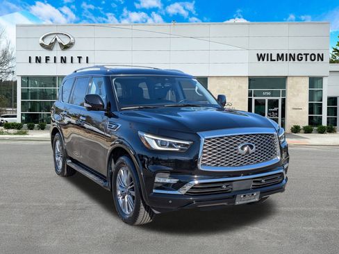 Used 2021 INFINITI QX80 Luxe w/ All-Season Package image 1