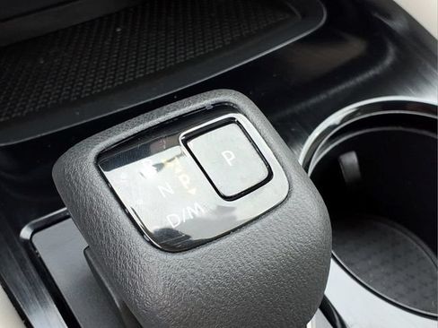 Certified 2023 Nissan Rogue SL AWD/4WD image 15