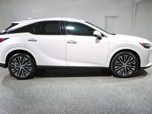 Used 2023 Lexus RX 350 Premium Plus w/ Accessory Package (Z1) FWD image 6