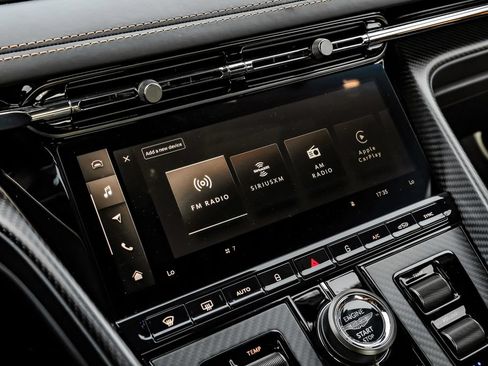 Used 2024 Aston Martin DB12 Coupe RWD image 34