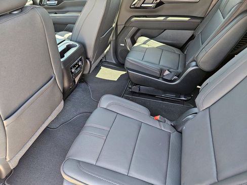 New 2026 Chevrolet Tahoe RST w/ Comfort Package RWD image 20