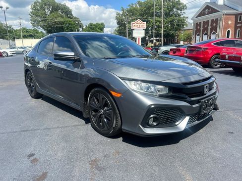 Used 2019 Honda Civic EX image 3