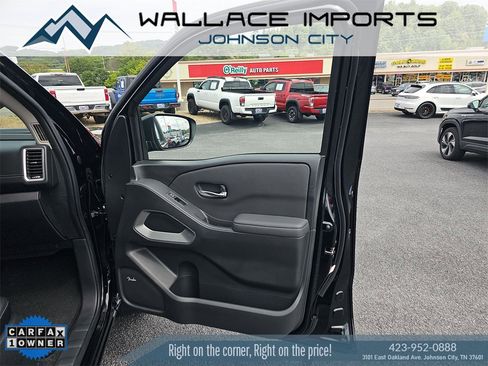 Used 2024 Nissan Frontier SL image 24