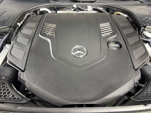 Certified 2025 Mercedes-Benz S 580 S 580 image 22
