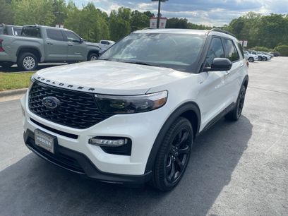 Used 2023 Ford Explorer ST-Line w/ Class IV Trailer Tow Package