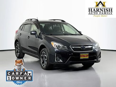 Used 2017 Subaru Crosstrek 2.0i Premium AWD/4WD image 1