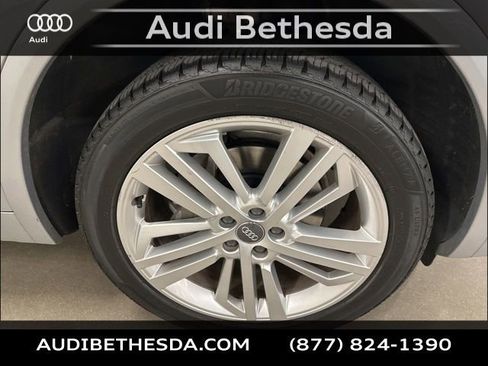 Used 2021 Audi Q5 2.0T Premium image 9