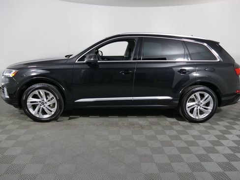 Used 2023 Audi Q7 2.0T Premium Plus w/ Premium Plus Package AWD/4WD image 6