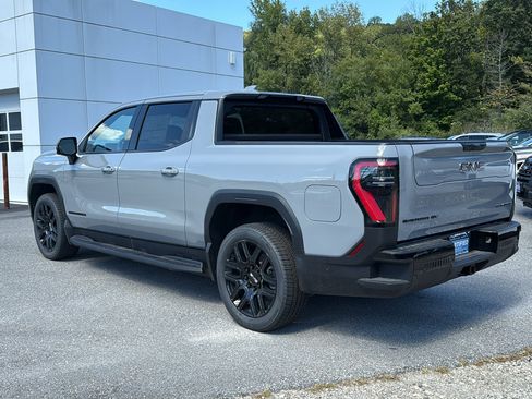 Used 2026 GMC Sierra EV Elevation w/ Premium Package image 6