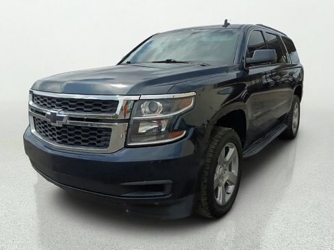 Used 2019 Chevrolet Tahoe LT w/ Max Trailering Package RWD image 3
