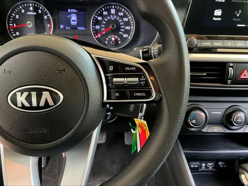 Used 2021 Kia Forte LXS FWD image 11