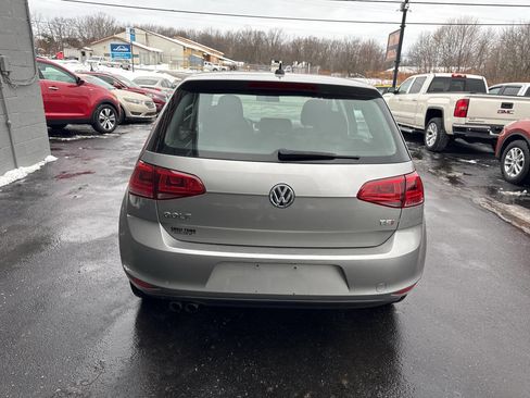 Used 2017 Volkswagen Golf S image 7
