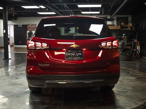 Used 2023 Chevrolet Equinox LT w/ Driver Convenience Package FWD image 6