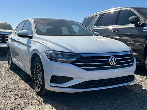 Used 2019 Volkswagen Jetta S image 2