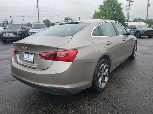 Used 2024 Chevrolet Malibu LT FWD image 4