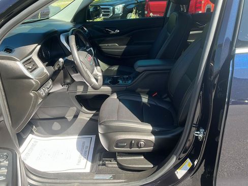 Used 2021 GMC Acadia SLT w/ Technology Package AWD/4WD image 9