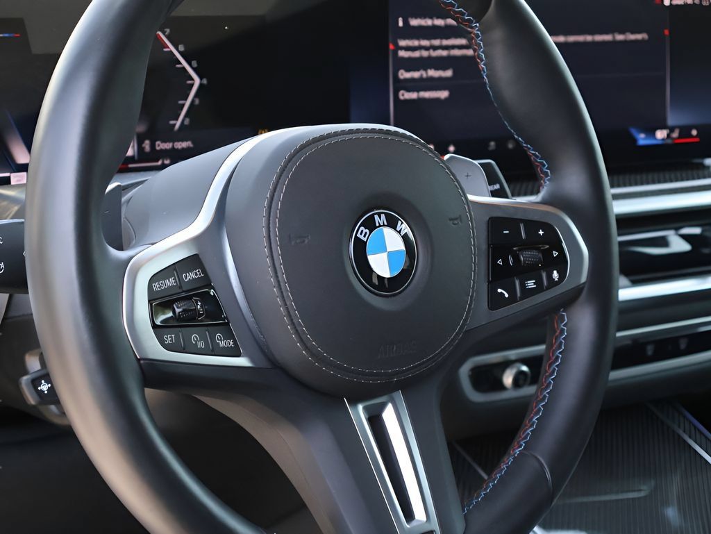 Used 2026 BMW X5 M60i AWD/4WD image 20
