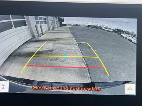 Used 2024 Toyota Tacoma TRD Sport image 17